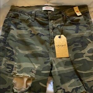 Vibrant camo distressed jeans size 13